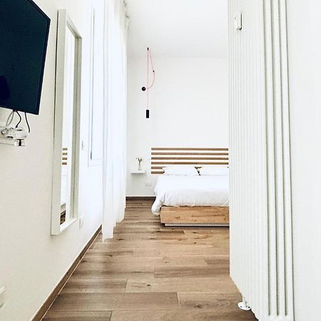 M4 White Monolocale Moderno E Funzionale Daire Scandicci Dış mekan fotoğraf