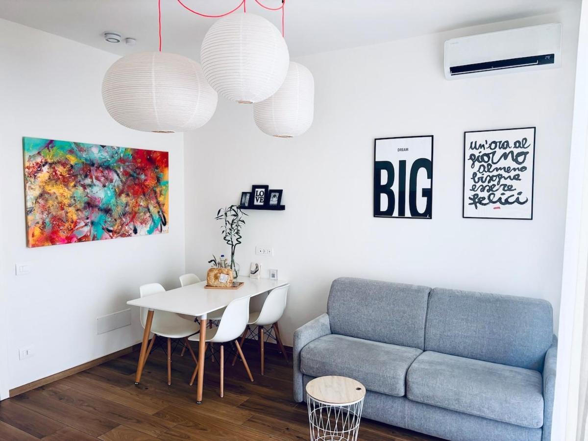 M4 White Monolocale Moderno E Funzionale Daire Scandicci Dış mekan fotoğraf